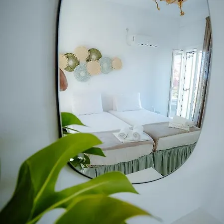 Little Orchard * Faros